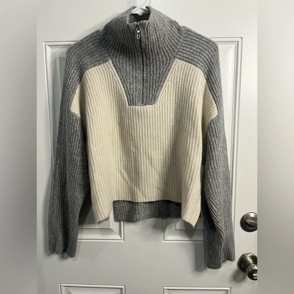 RAG & BONE
Pierce Colorblock Rib Cashmere Boxy Fit Knit Half Zip Sweater Gray XS - Picture 8 of 13